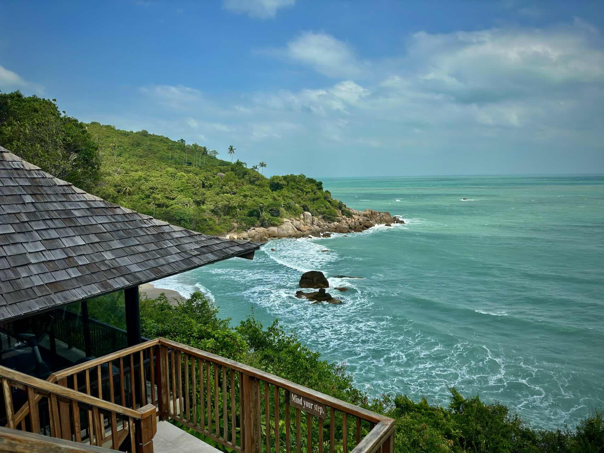 Beachfront House Oasis